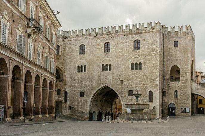 Apartment La Casa Nel Vicolo Fabriano